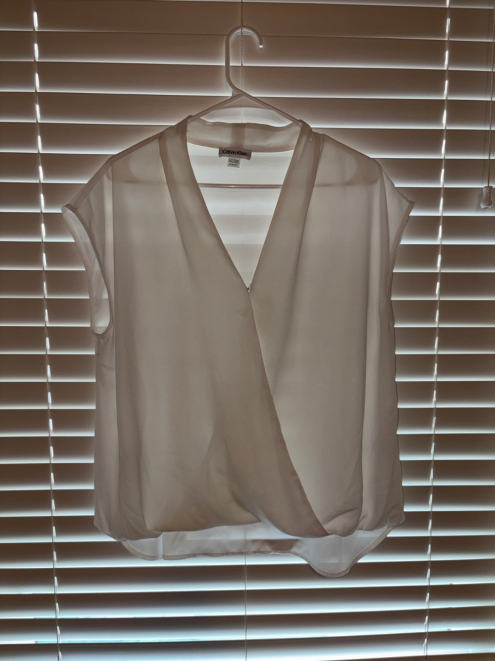 Calvin Klein Ivory Draped V-Neck Cap Sleeve Blouse XL